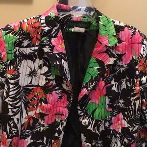 Woman Half sleeve Blazer